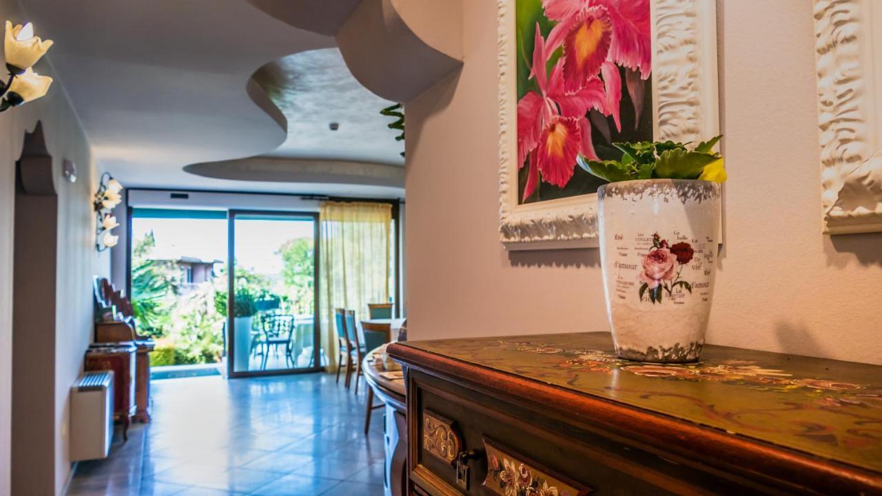 Hotel Smeraldo ラツィーゼ エクステリア 写真
